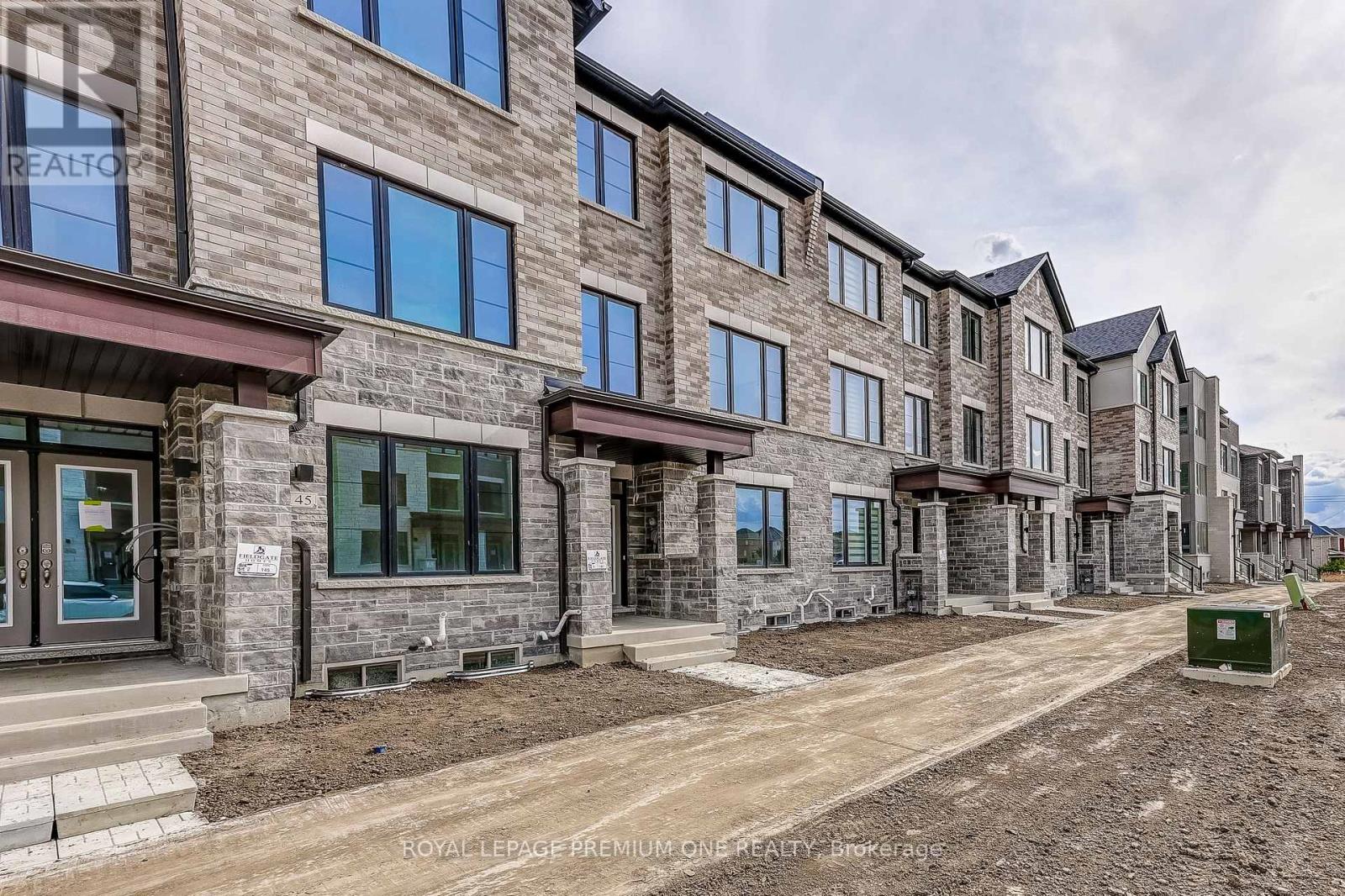 143 Vine Cliff Road, Markham, Ontario  L6C 3T3 - Photo 2 - N13245614