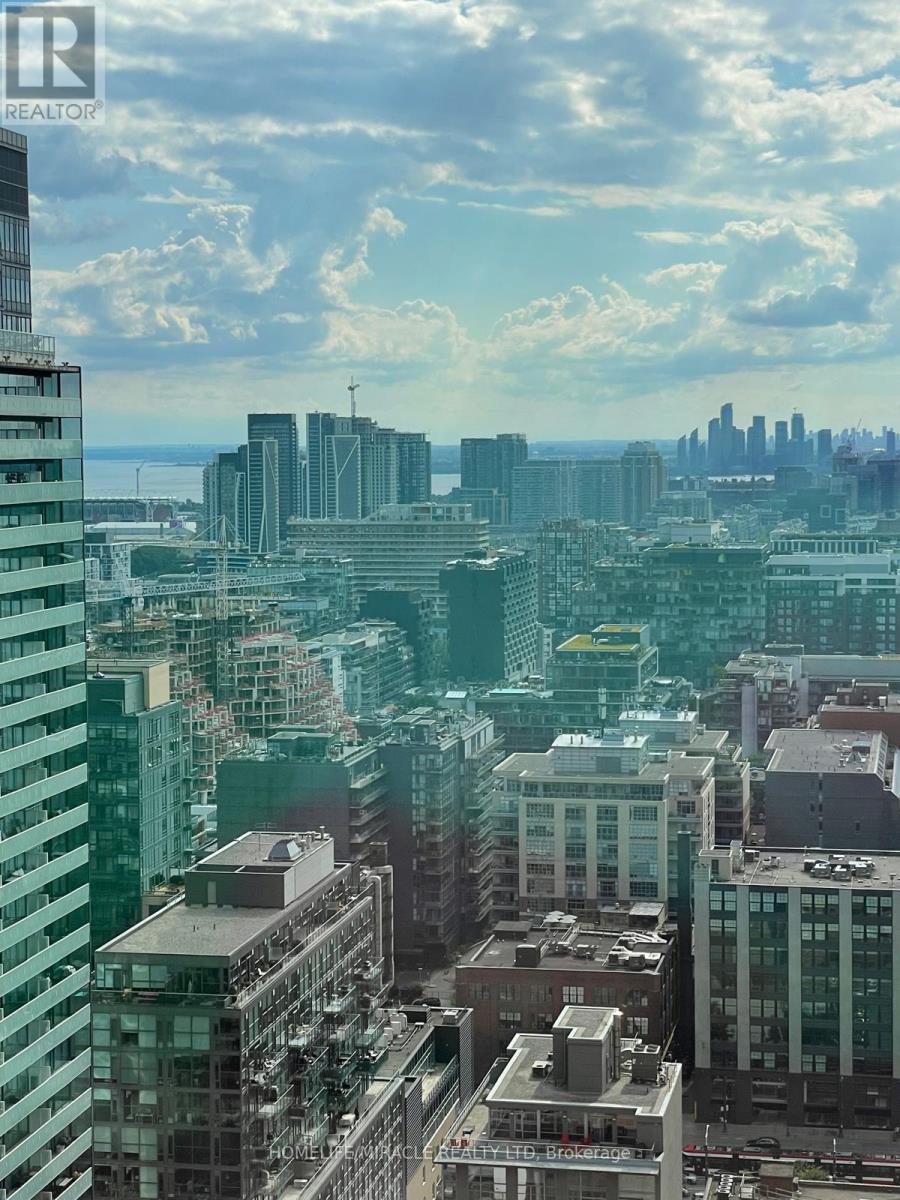 3325 - 28 Widmer Street, Toronto, Ontario  M5V 0T2 - Photo 7 - C13481816
