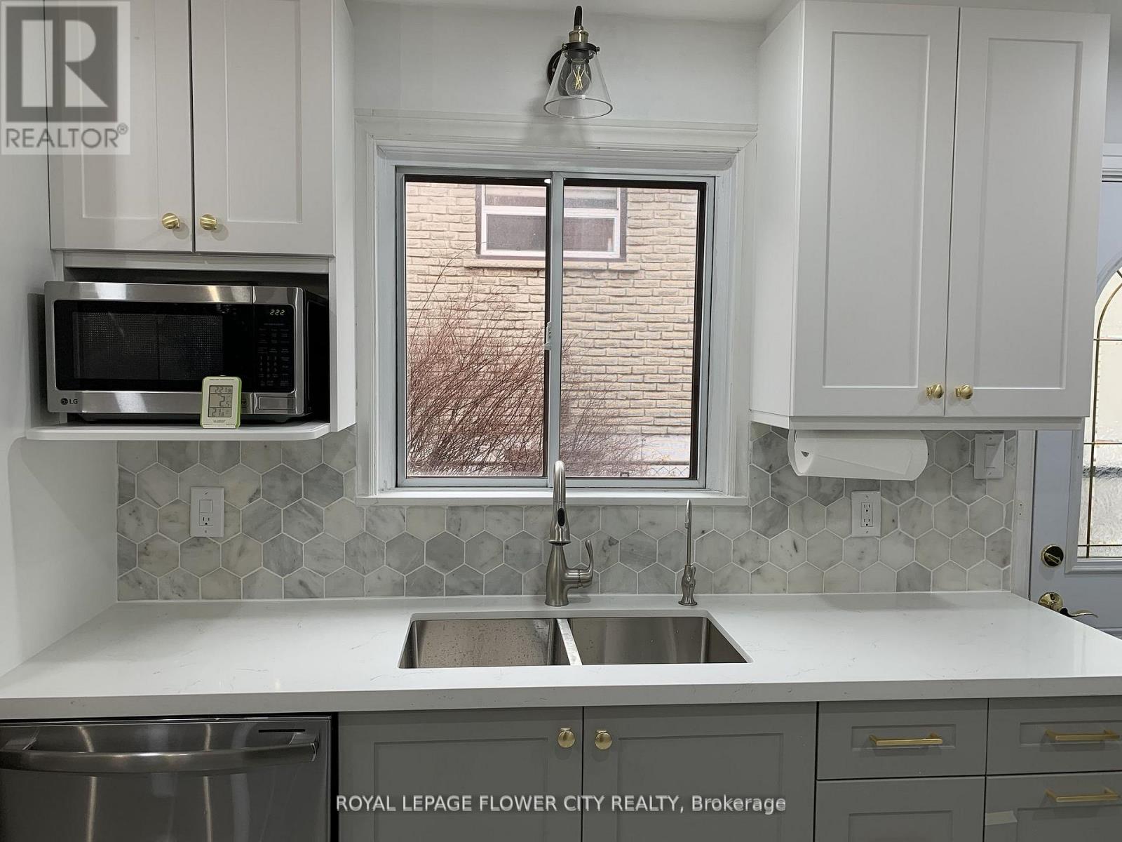 118 Sexton Crescent, Toronto, Ontario  M2H 2L6 - Photo 14 - C13497884