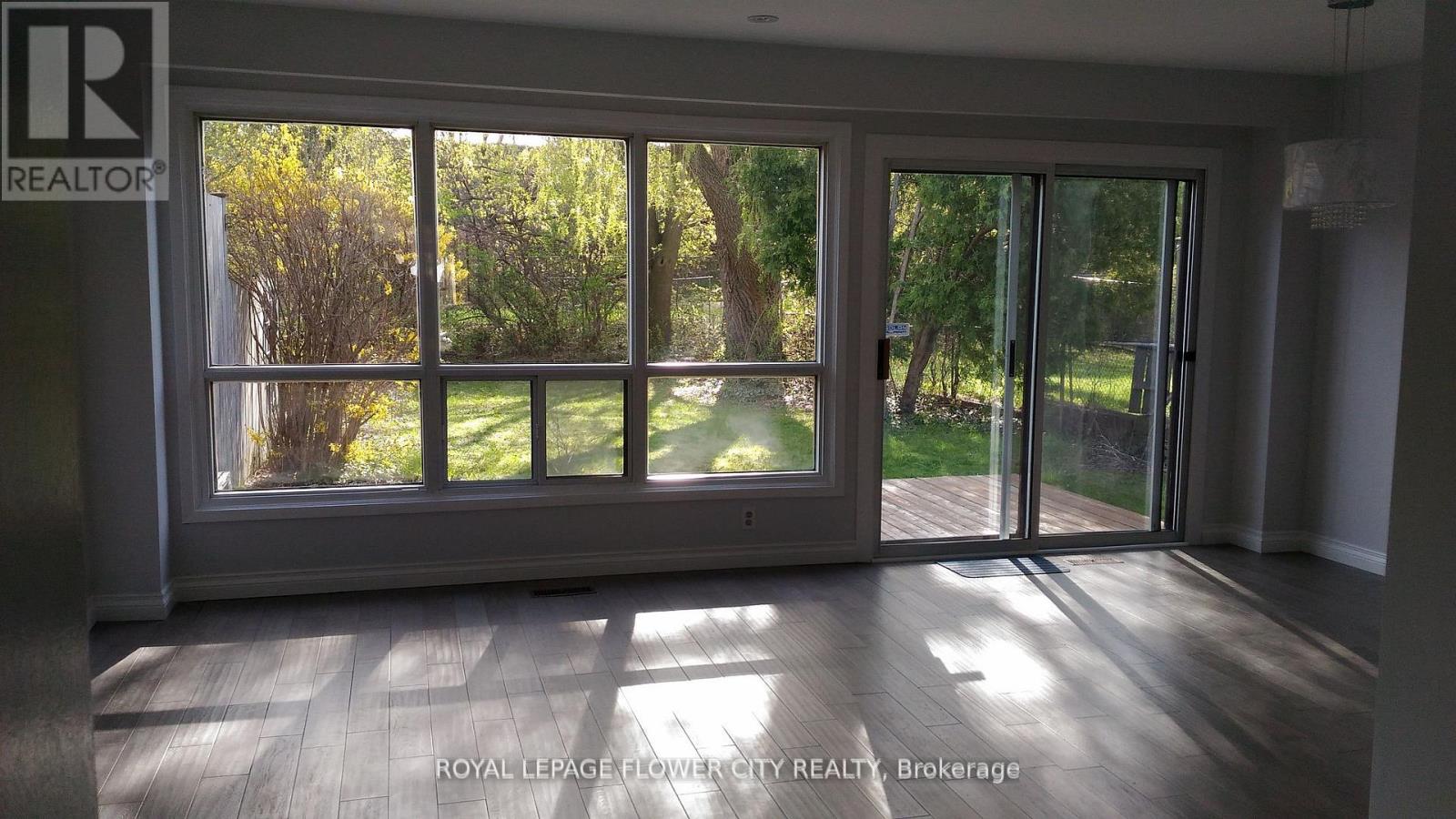 118 Sexton Crescent, Toronto, Ontario  M2H 2L6 - Photo 5 - C13497884