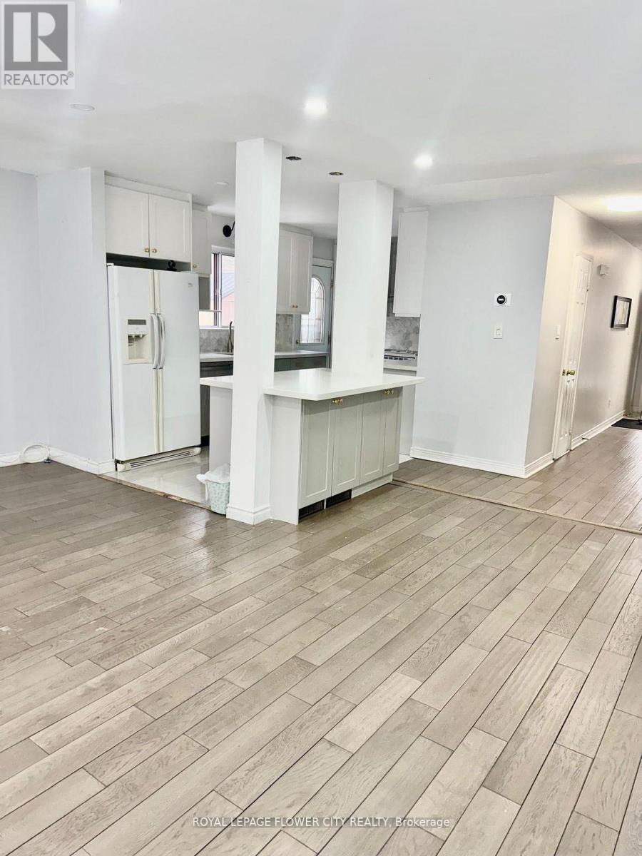 118 Sexton Crescent, Toronto, Ontario  M2H 2L6 - Photo 16 - C13497884