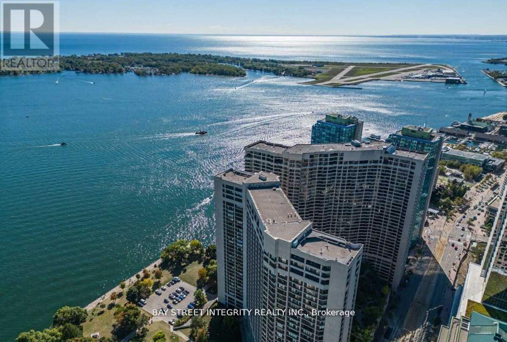 3013 - 33 Harbour Square, Toronto, Ontario  M5J 2G2 - Photo 12 - C13506030