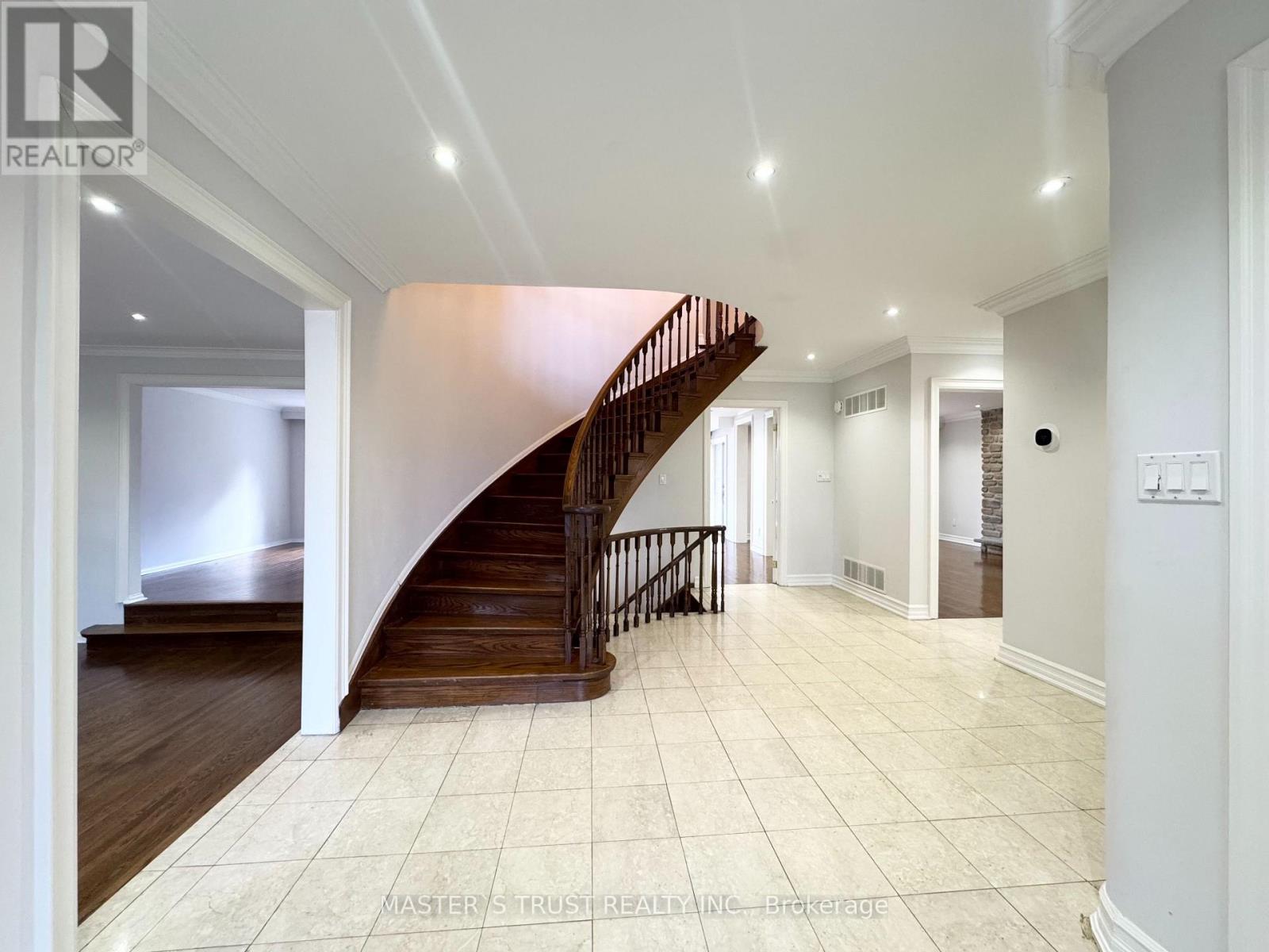 25 Cheval Drive, Toronto, Ontario  M3B 1R5 - Photo 11 - C13506514
