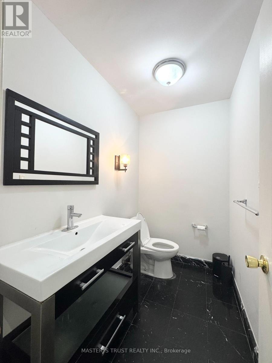 25 Cheval Drive, Toronto, Ontario  M3B 1R5 - Photo 10 - C13506514