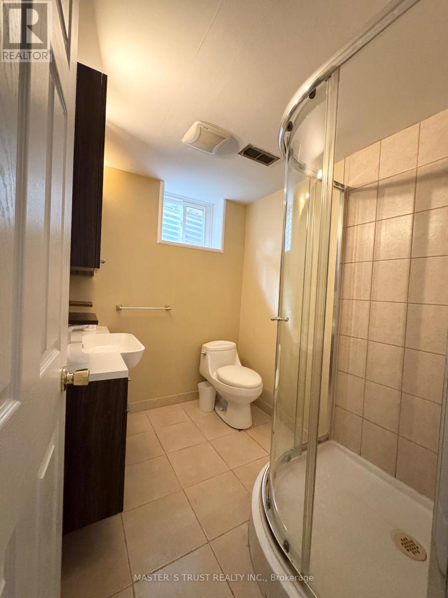 25 Cheval Drive, Toronto, Ontario  M3B 1R5 - Photo 25 - C13506514