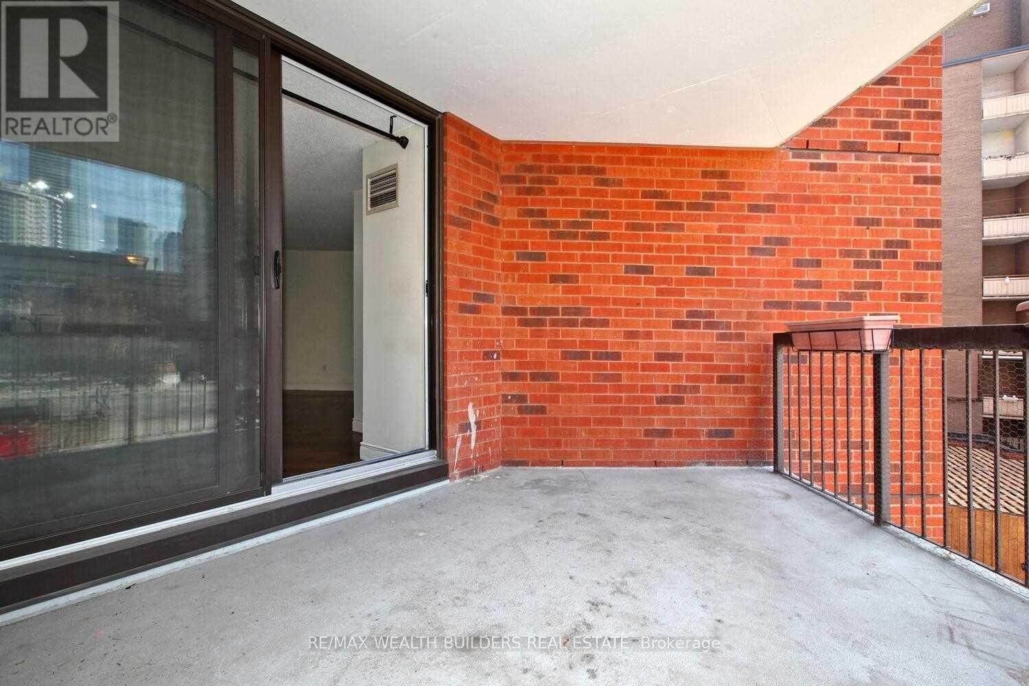 207 - 77 Maitland Place, Toronto, Ontario  M4Y 2V6 - Photo 16 - C13506644
