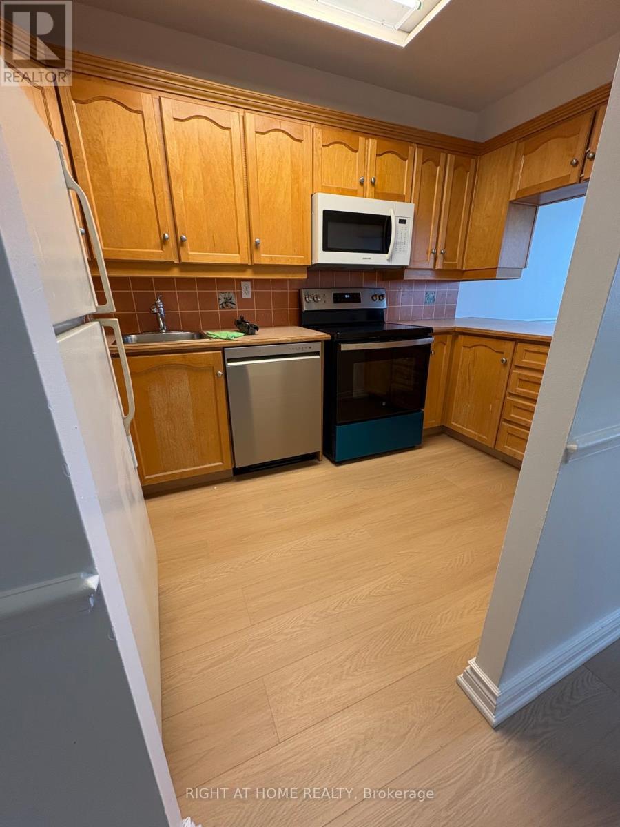 2309 - 633 Bay Street, Toronto, Ontario  M5G 2G4 - Photo 6 - C13506662