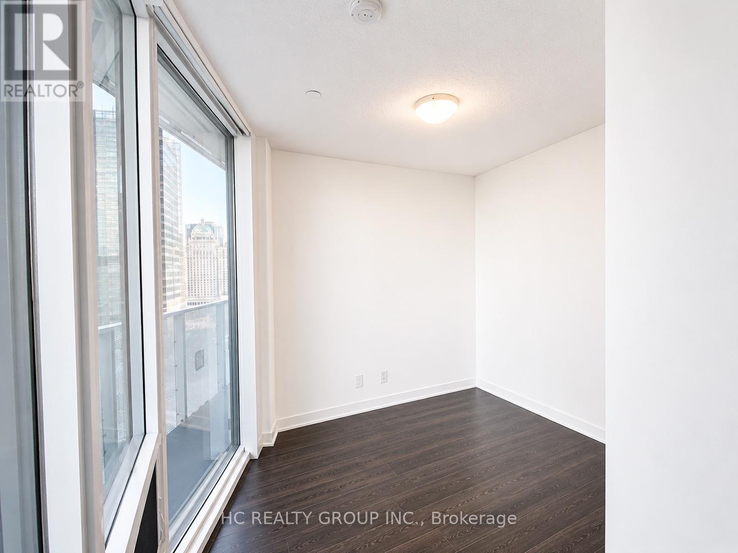 1801 - 88 Harbour Street, Toronto, Ontario  M5J 1B7 - Photo 11 - C13506676