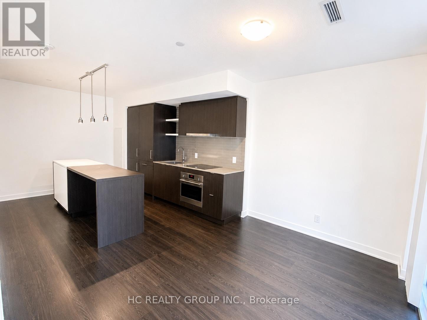 1801 - 88 Harbour Street, Toronto, Ontario  M5J 1B7 - Photo 9 - C13506676