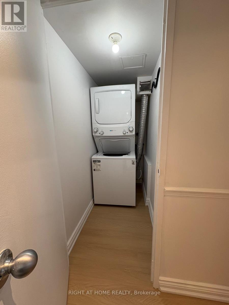 2309 - 633 Bay Street, Toronto, Ontario  M5G 2G4 - Photo 13 - C13506662