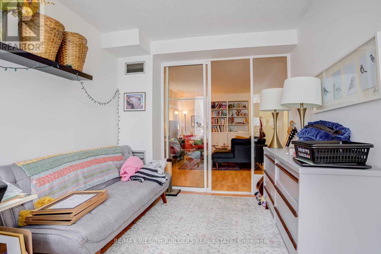 803 - 633 Bay Street, Toronto, Ontario  M5G 2G4 - Photo 32 - C13506736