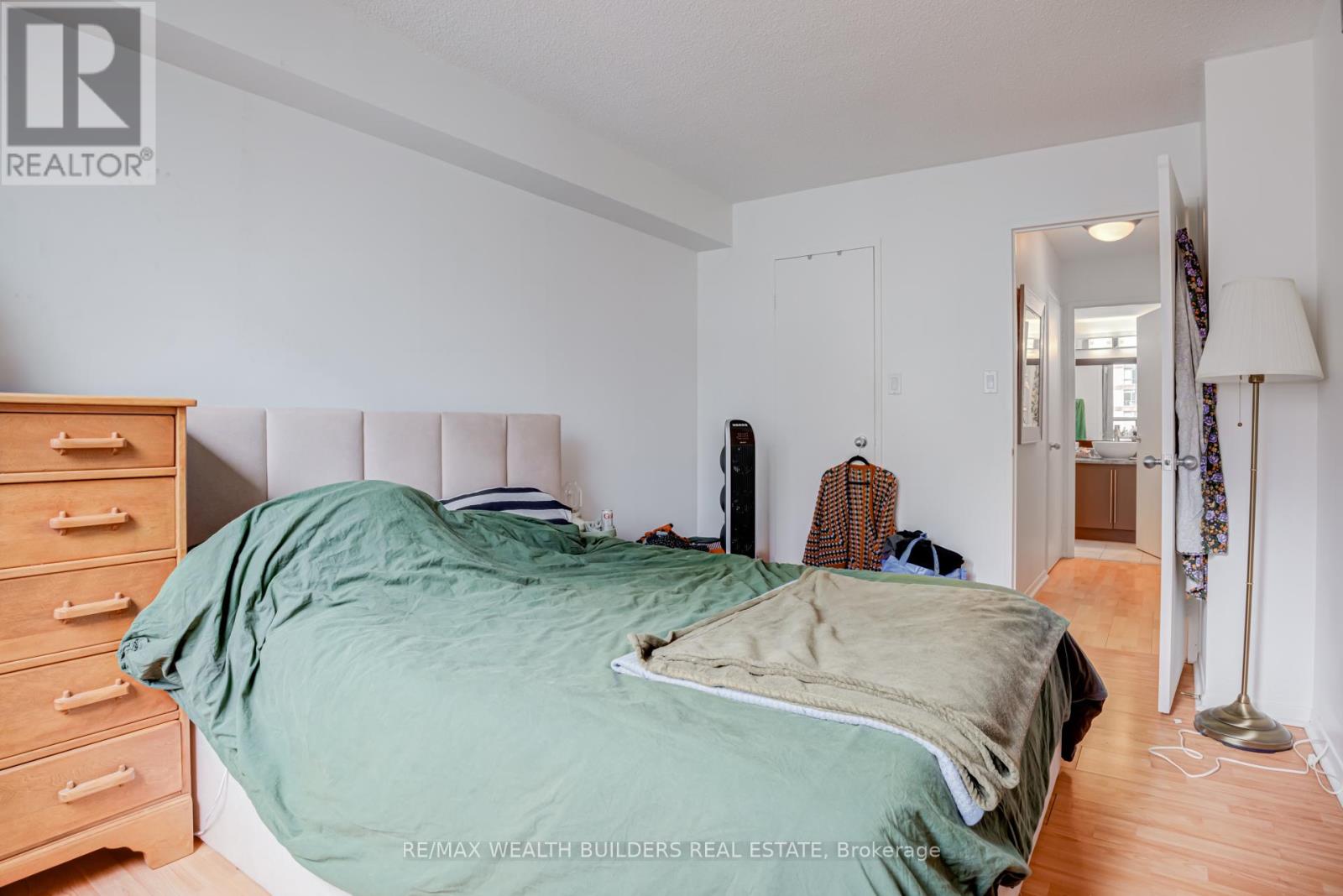 803 - 633 Bay Street, Toronto, Ontario  M5G 2G4 - Photo 27 - C13506736