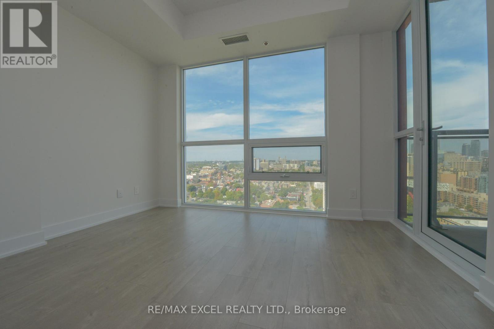 2502 - 318 Richmond Street W, Toronto (Waterfront Communities), Ontario  M5V 1X2 - Photo 13 - C13506748