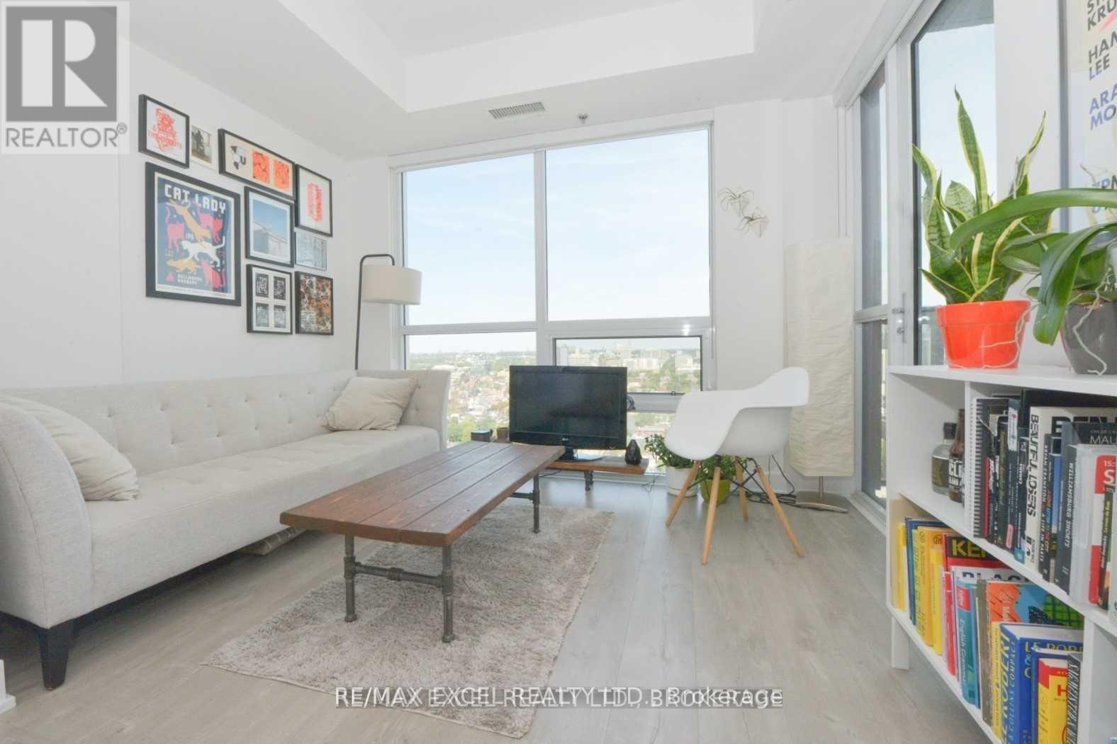 2502 - 318 Richmond Street W, Toronto (Waterfront Communities), Ontario  M5V 1X2 - Photo 3 - C13506748