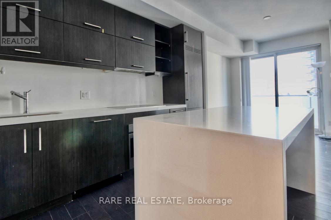 1909 - 1080 Bay Street, Toronto, Ontario  M5S 0A6 - Photo 3 - C13507006
