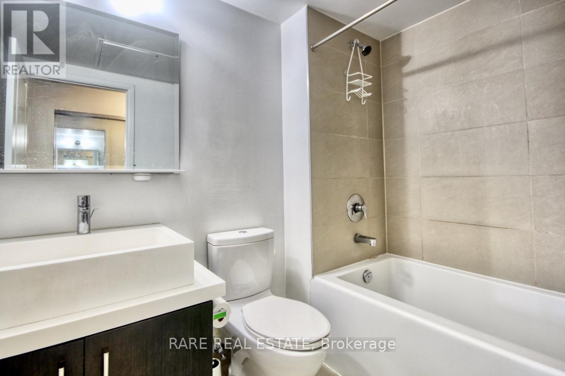 1909 - 1080 Bay Street, Toronto, Ontario  M5S 0A6 - Photo 8 - C13507006