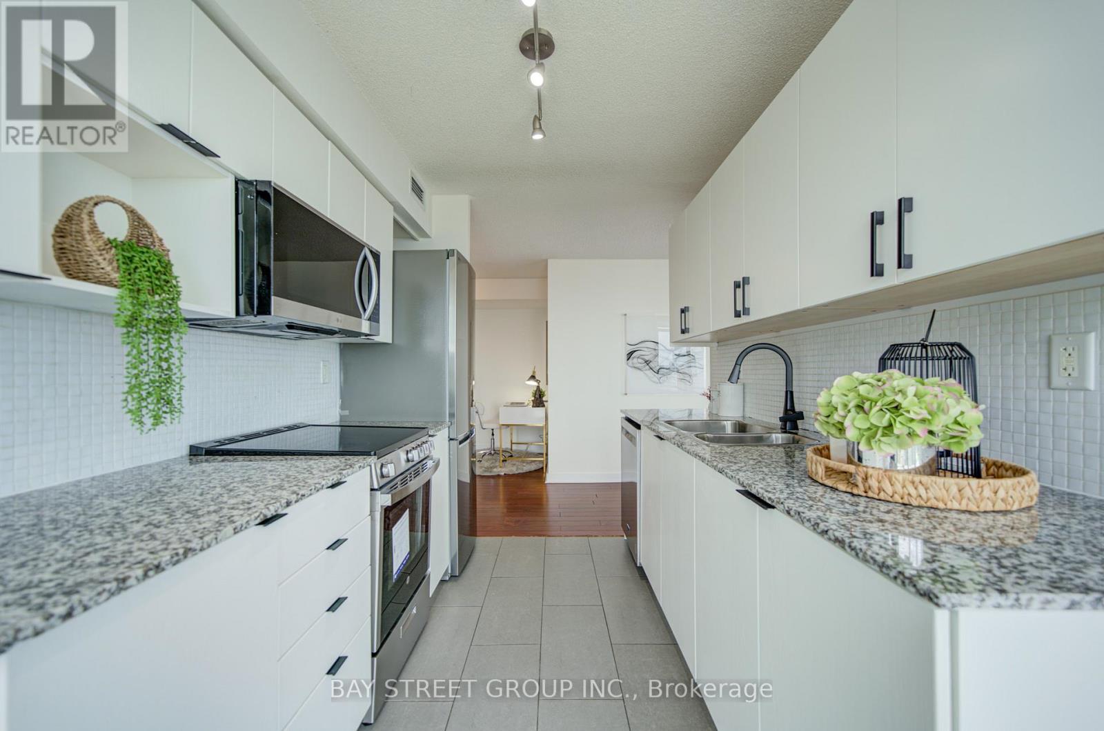 4612 - 15 Fort York Boulevard, Toronto, Ontario  M5V 3Y4 - Photo 13 - C13507074