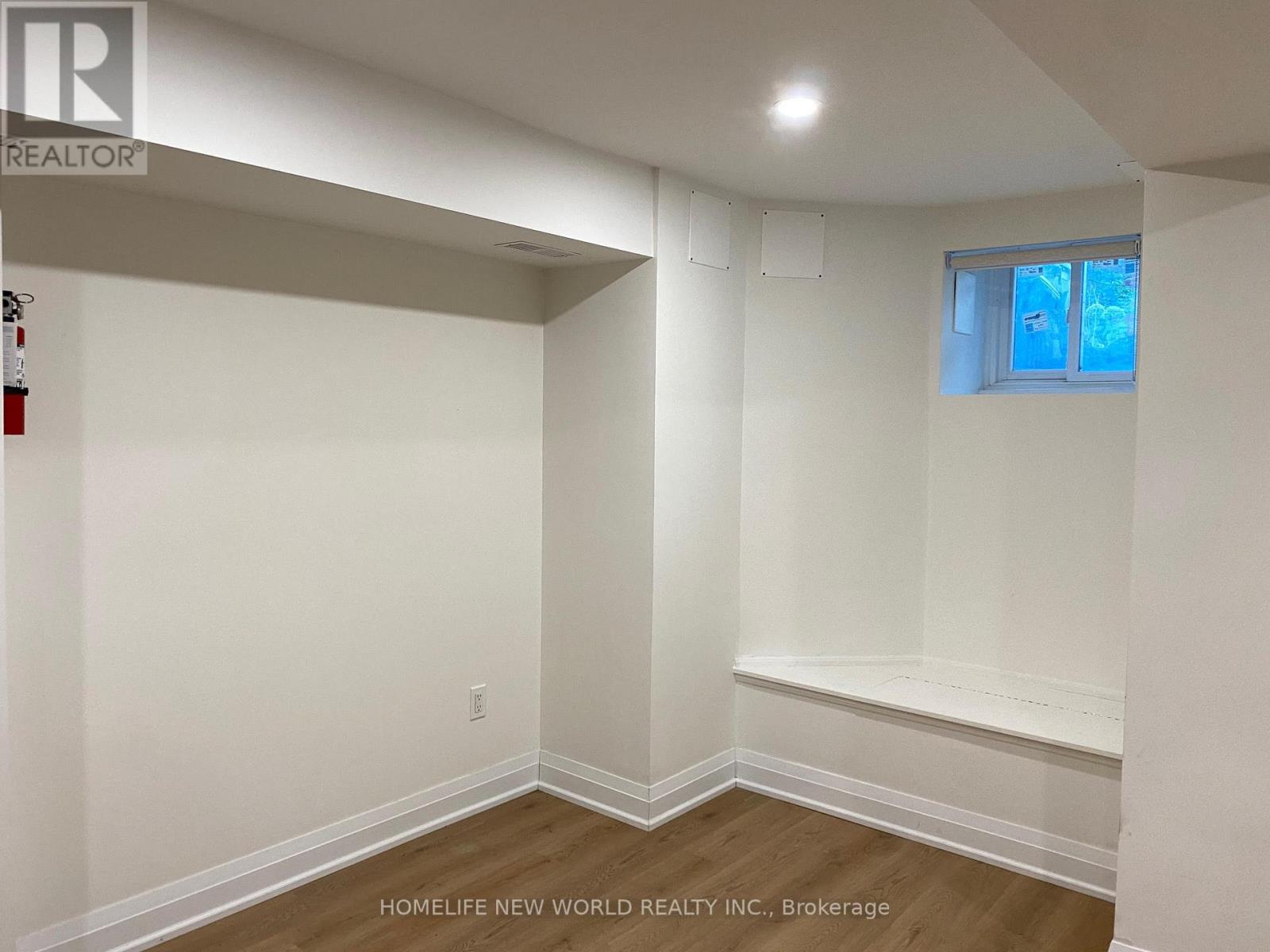 Unit B - 92 Seaton Street, Toronto, Ontario  M5A 2T3 - Photo 7 - C13507126