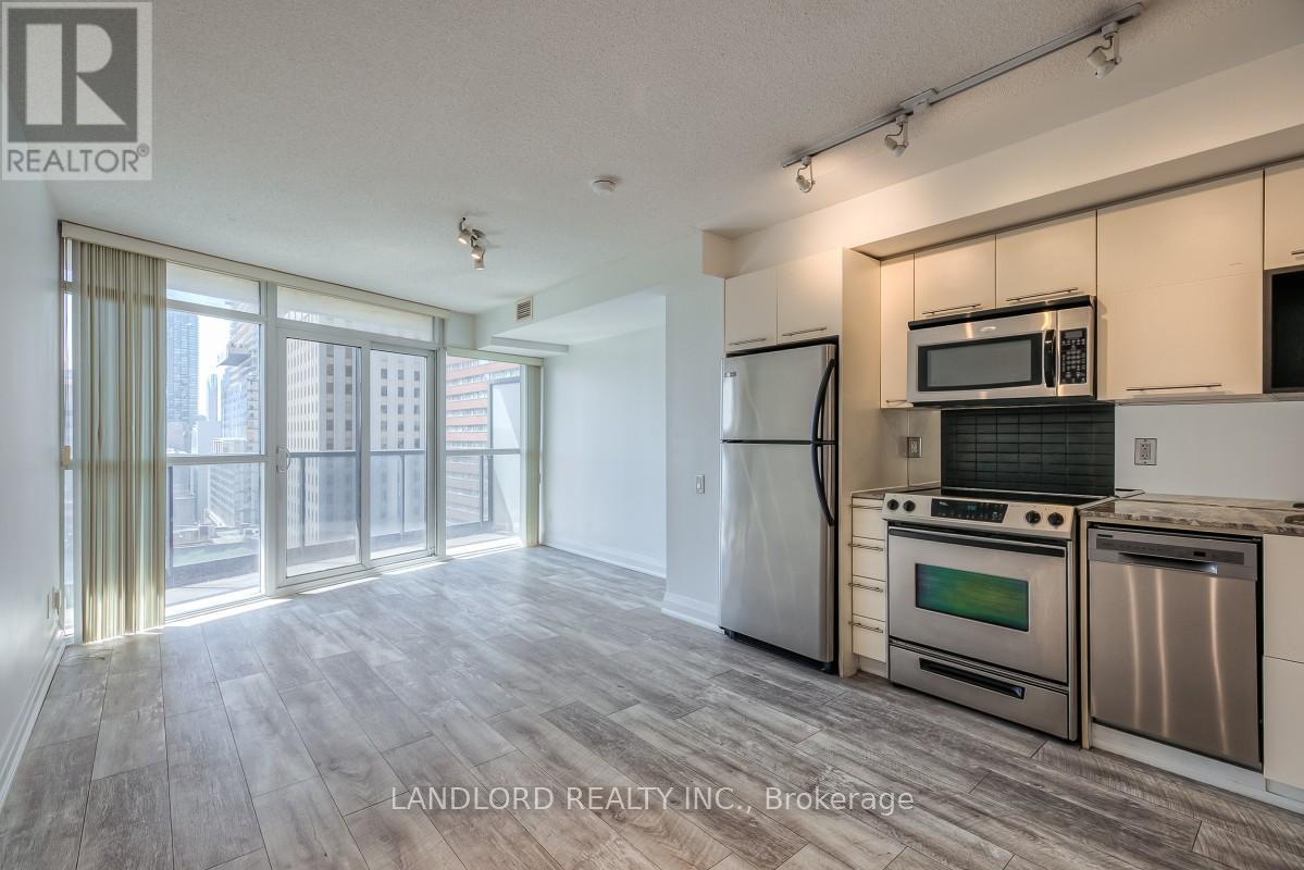 1408 - 21 CARLTON STREET, Toronto, Ontario
