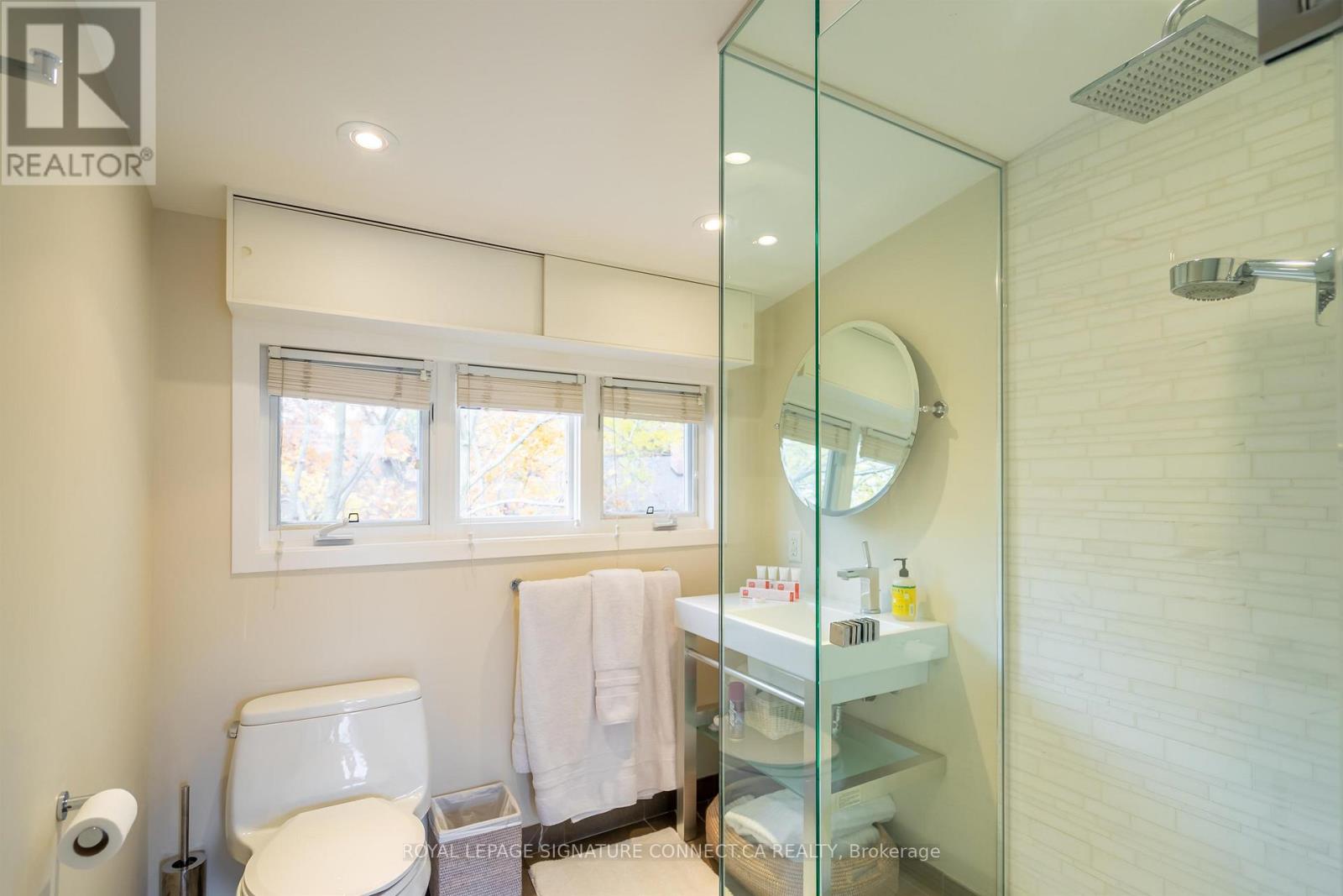 41 Palmerston Gardens, Toronto, Ontario  M6G 1V8 - Photo 13 - C13507500