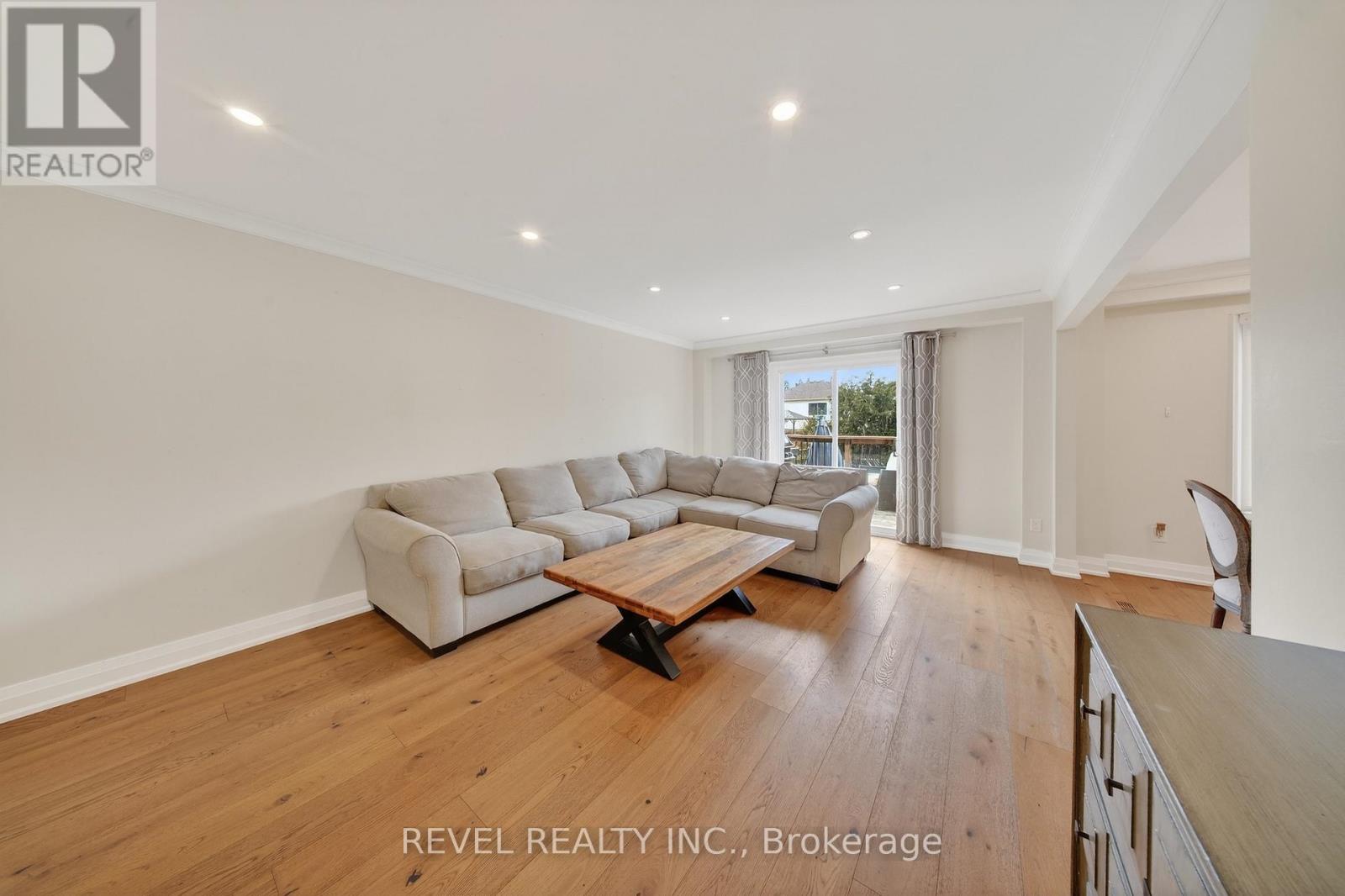67 Beechnut Crescent, Clarington, Ontario  L1E 1Y4 - Photo 4 - E13486142