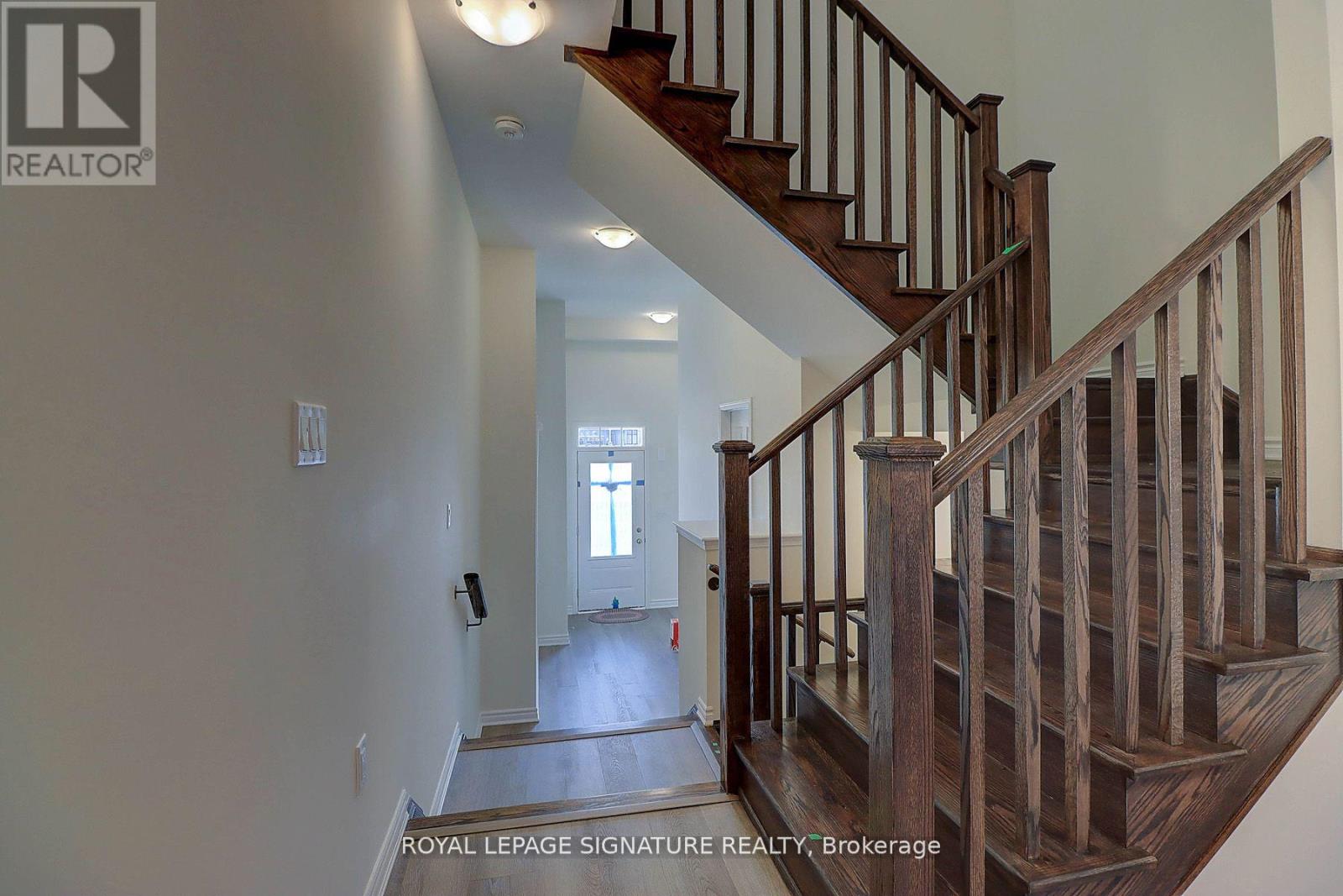 3229 Chimney Swift Crescent, Pickering, Ontario  L1X 0N3 - Photo 7 - E13506320
