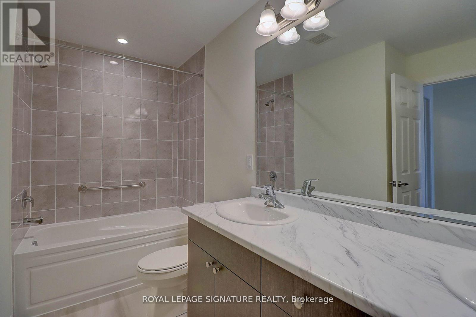 3229 Chimney Swift Crescent, Pickering, Ontario  L1X 0N3 - Photo 16 - E13506320