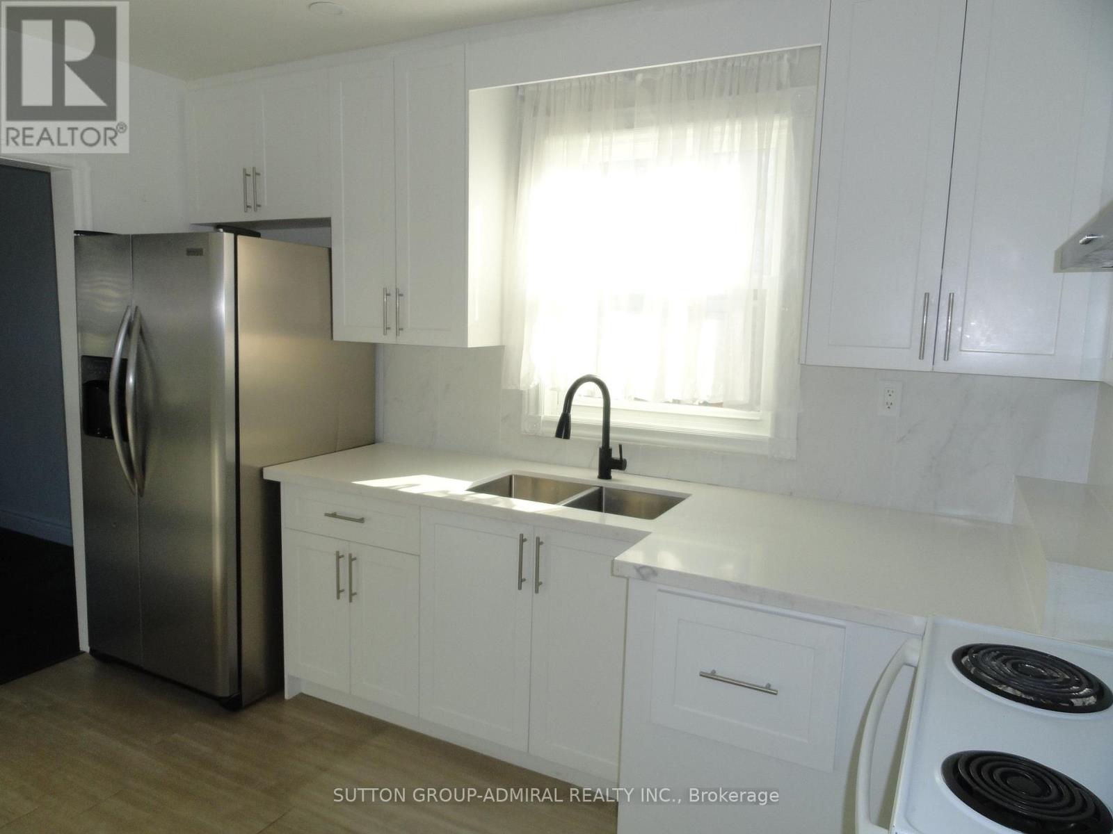 30 Merrian Road, Toronto, Ontario  M1K 3M7 - Photo 4 - E13506822