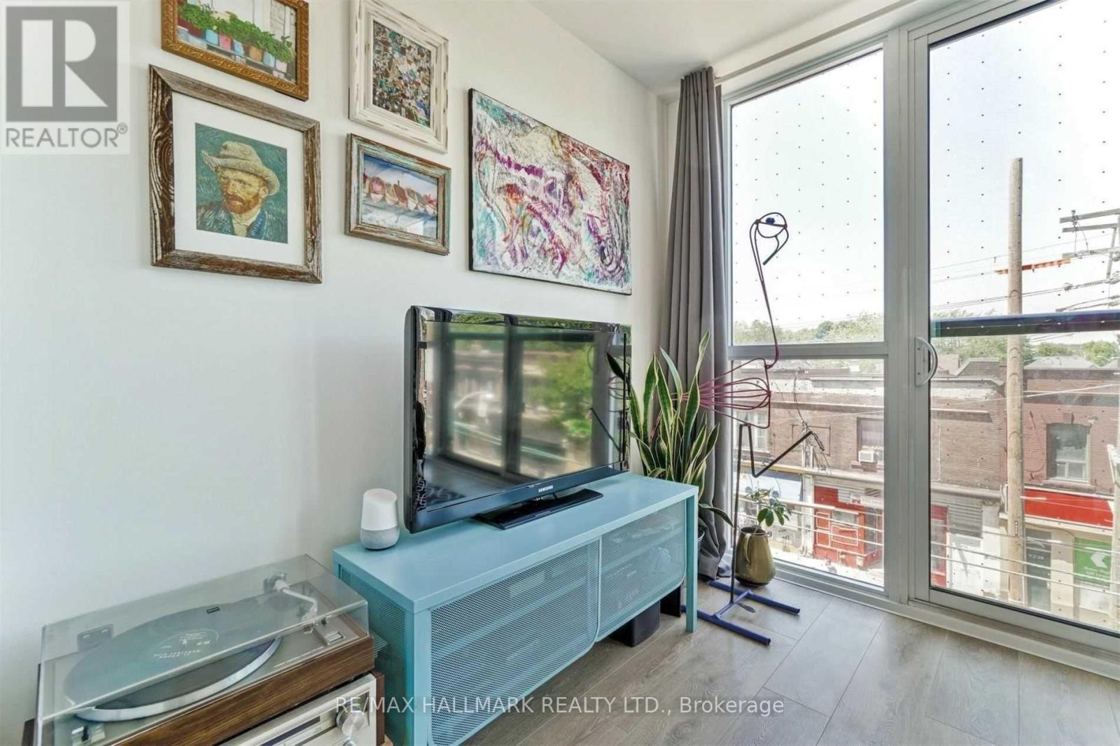 307 - 899 Queen Street E, Toronto, Ontario  M4M 1J4 - Photo 3 - E13507072