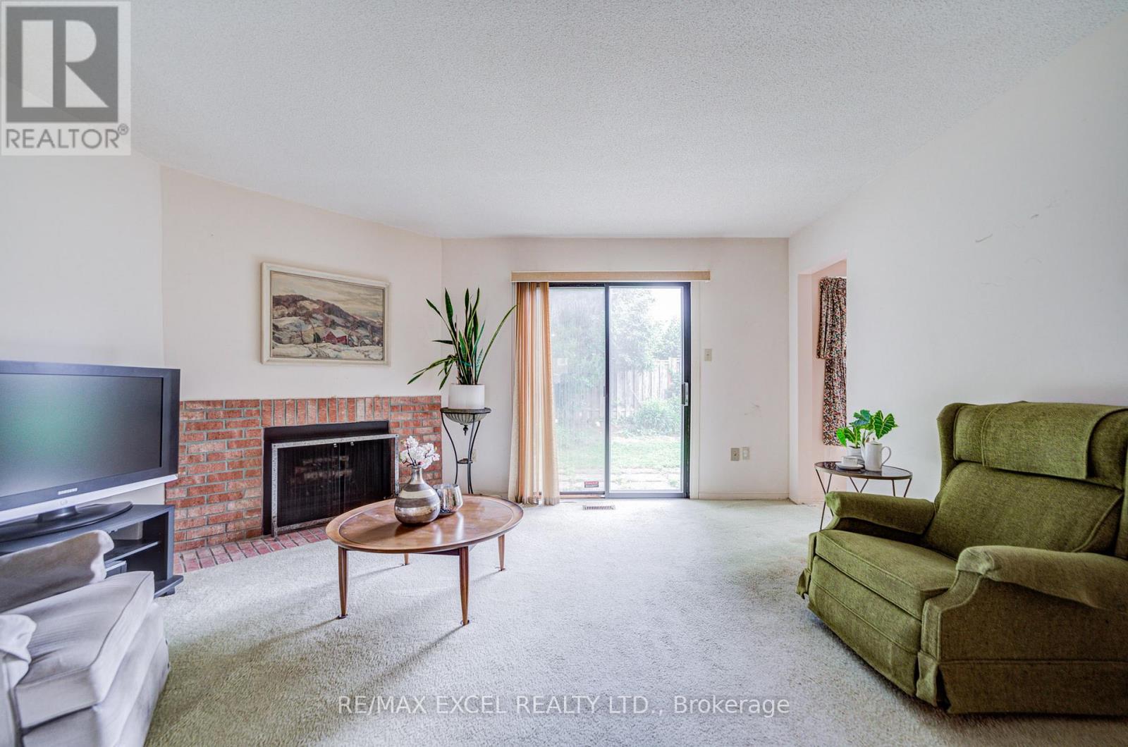74 Holmbush Crescent, Toronto, Ontario  M1V 2Y9 - Photo 18 - E13507162