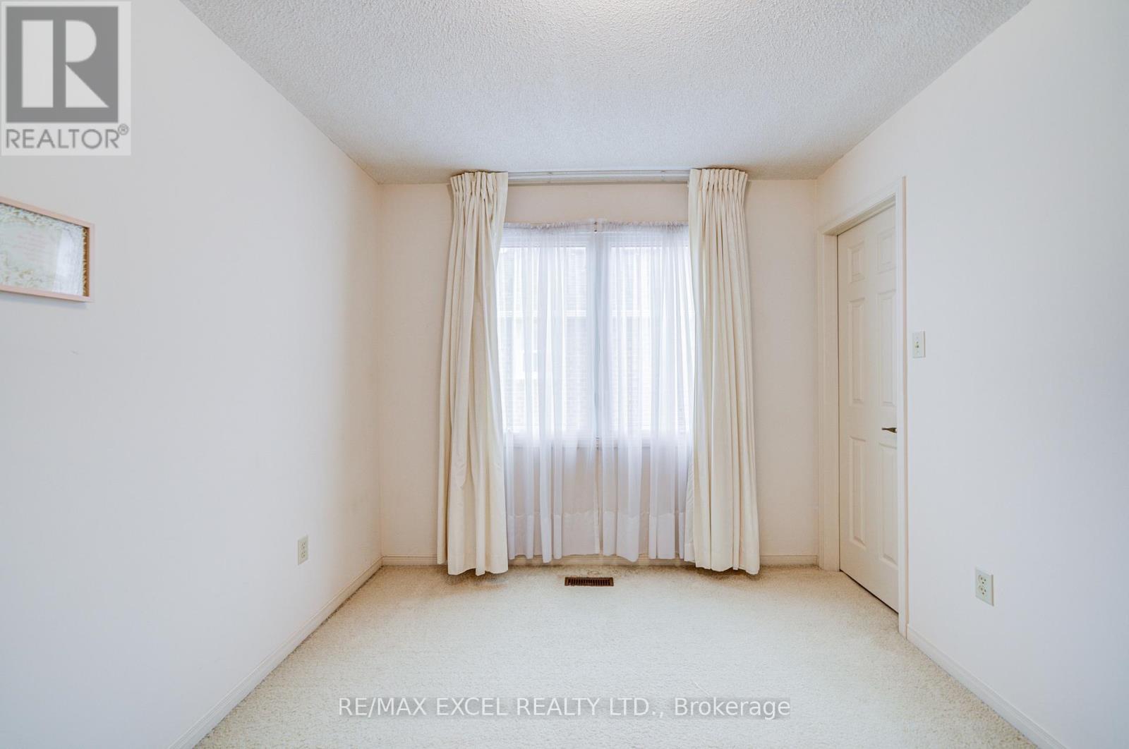 74 Holmbush Crescent, Toronto, Ontario  M1V 2Y9 - Photo 35 - E13507162