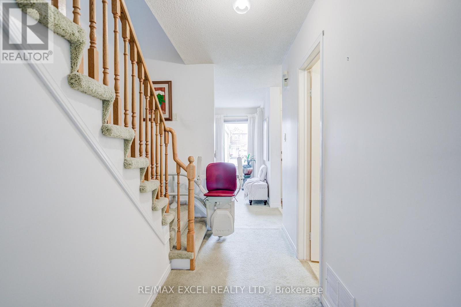74 Holmbush Crescent, Toronto, Ontario  M1V 2Y9 - Photo 22 - E13507162