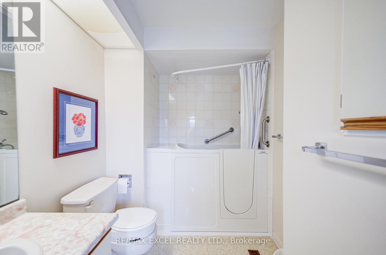 74 Holmbush Crescent, Toronto, Ontario  M1V 2Y9 - Photo 46 - E13507162