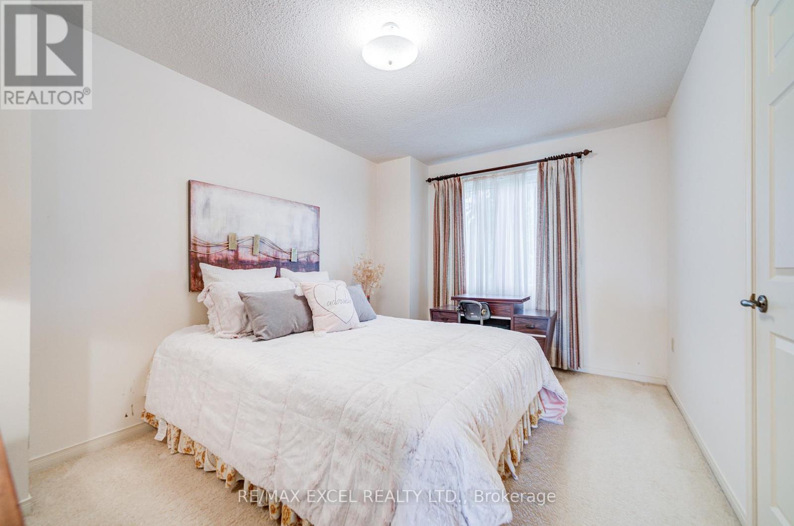 74 Holmbush Crescent, Toronto, Ontario  M1V 2Y9 - Photo 38 - E13507162