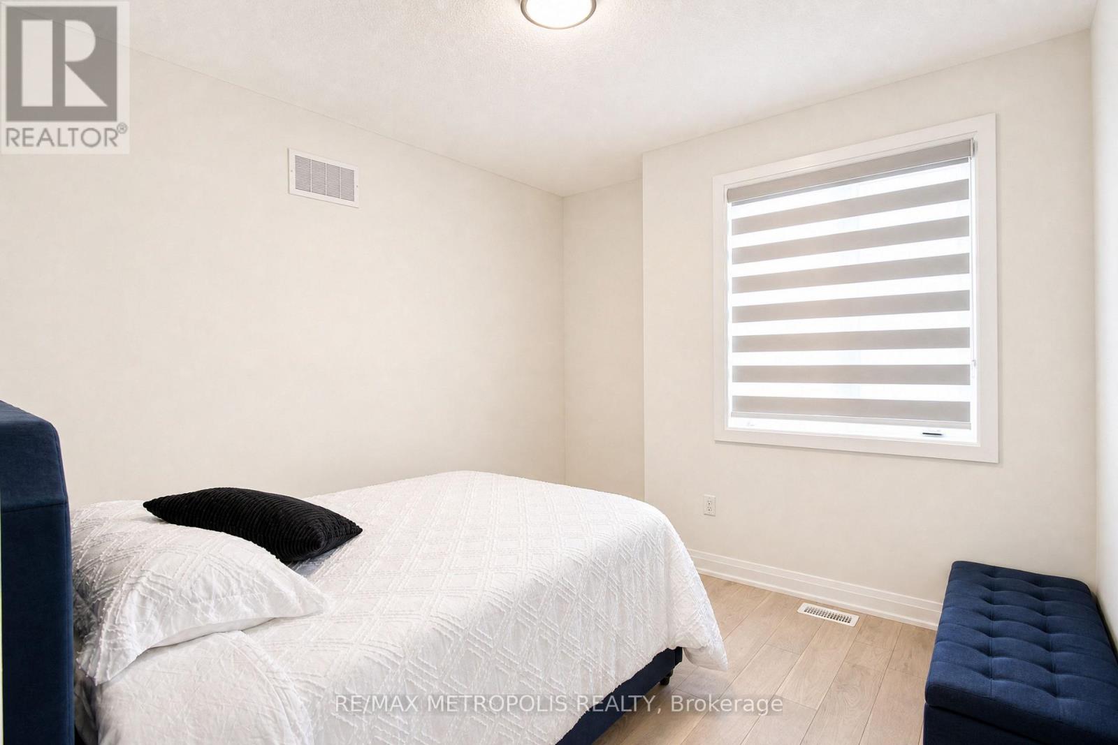 3100 Willowridge Path, Pickering, Ontario  L1X 0N5 - Photo 22 - E13507242
