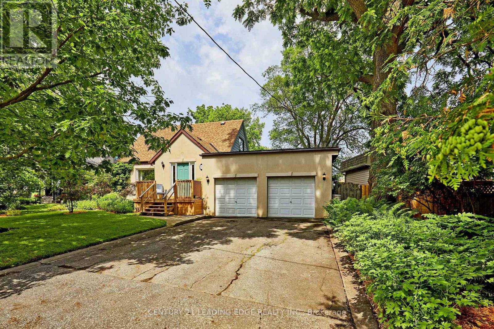 19 Scarboro Crescent, Toronto, Ontario  M1M 2J3 - Photo 3 - E13507510