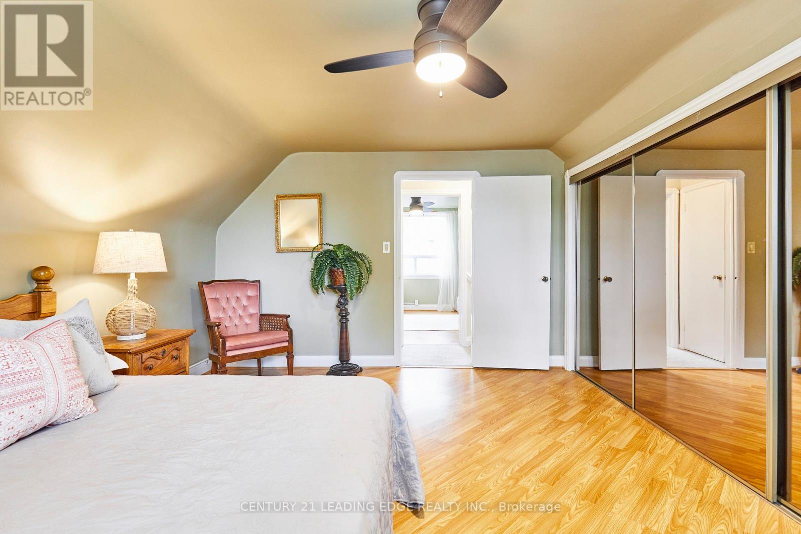19 Scarboro Crescent, Toronto, Ontario  M1M 2J3 - Photo 23 - E13507510