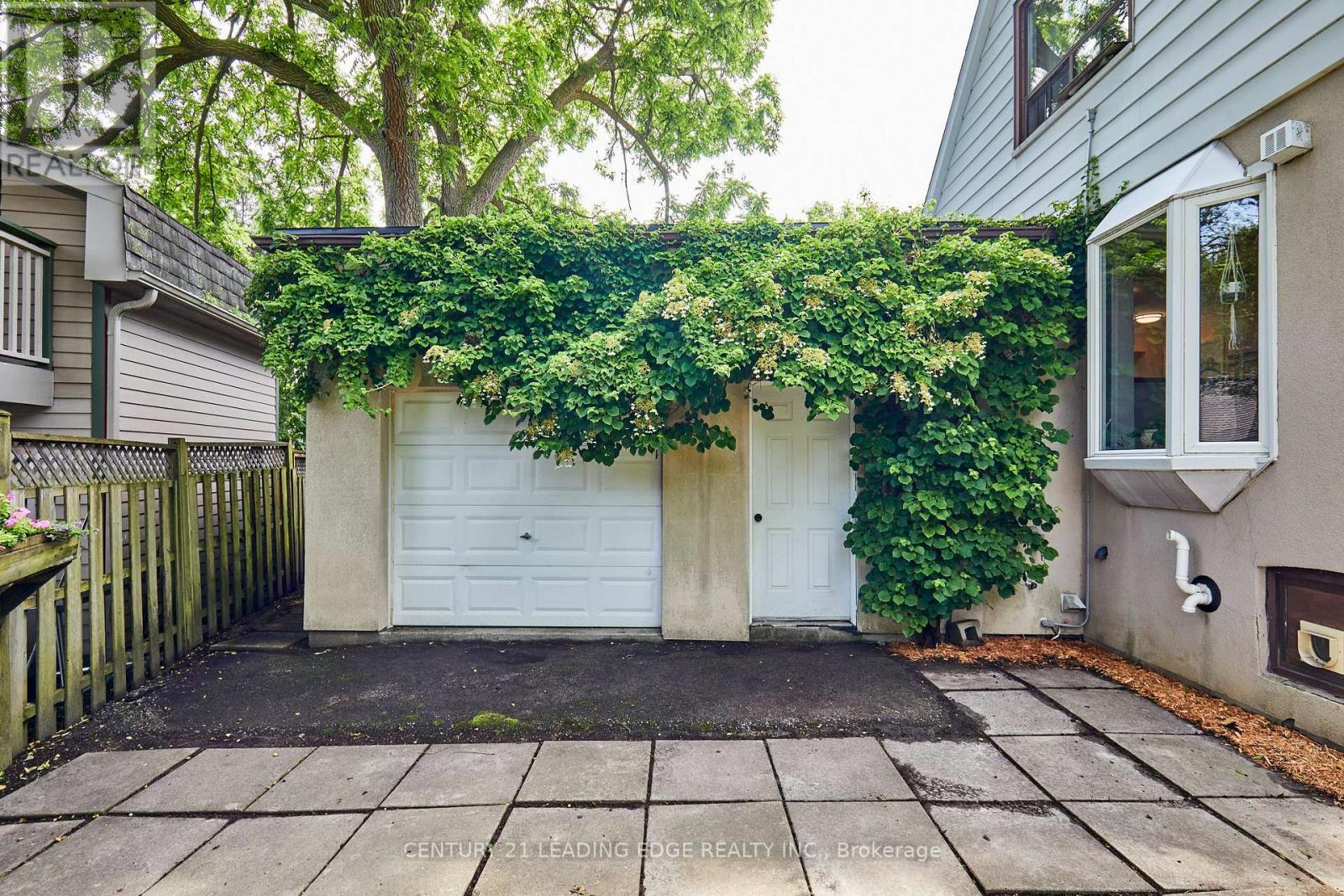 19 Scarboro Crescent, Toronto, Ontario  M1M 2J3 - Photo 26 - E13507510