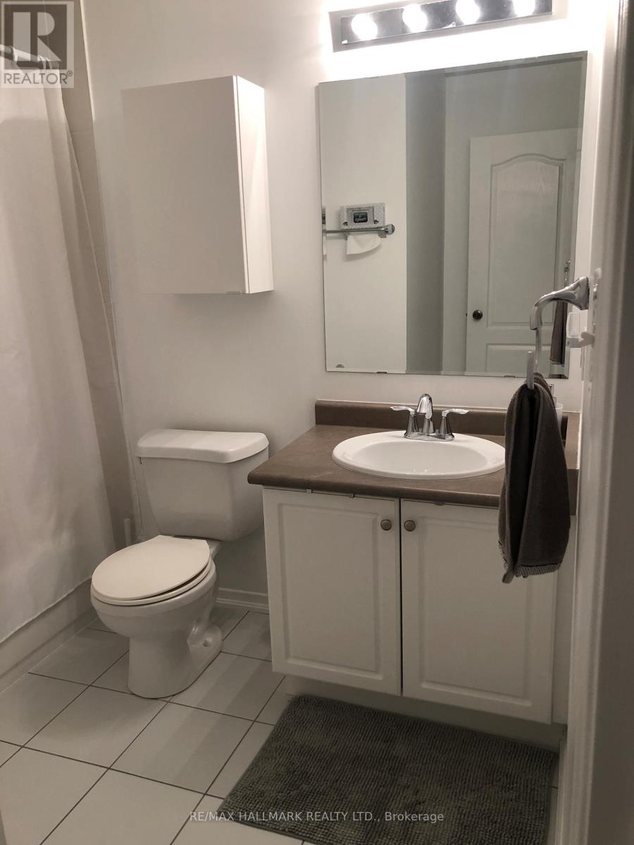 10 Linnell Street, Ajax, Ontario  L1Z 0K9 - Photo 9 - E13507738