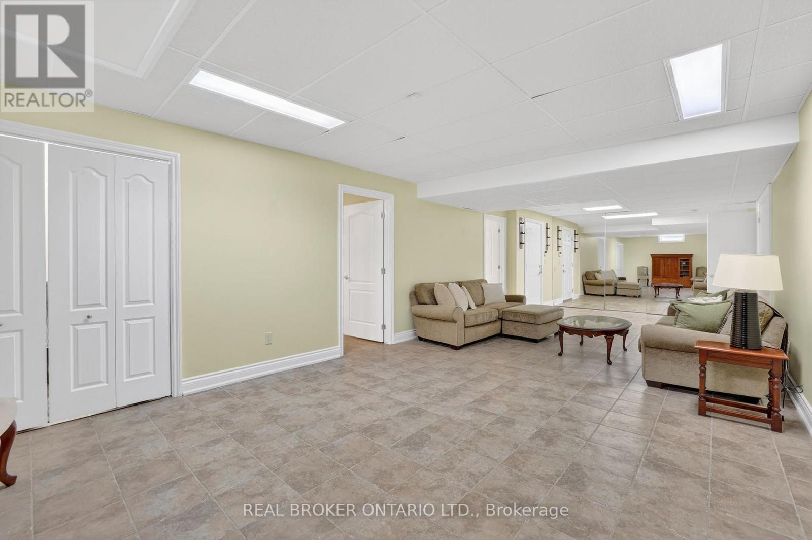 3421 Cole Road, East Gwillimbury, Ontario  L0G 1R0 - Photo 37 - N13506474