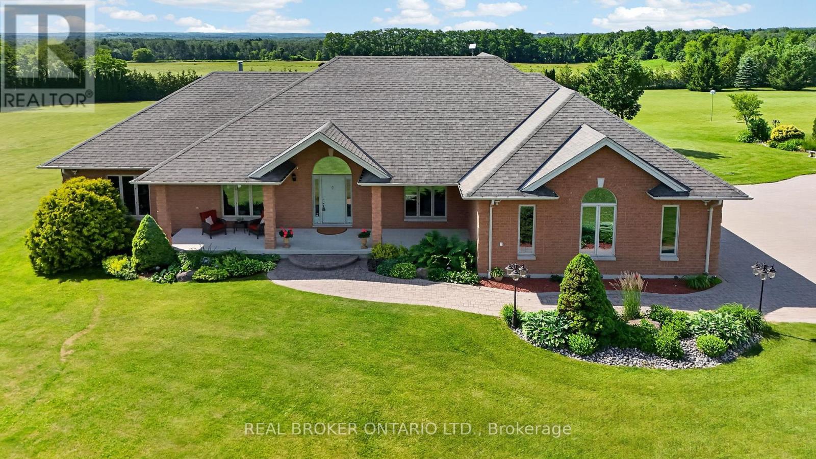 3421 Cole Road, East Gwillimbury, Ontario  L0G 1R0 - Photo 2 - N13506474