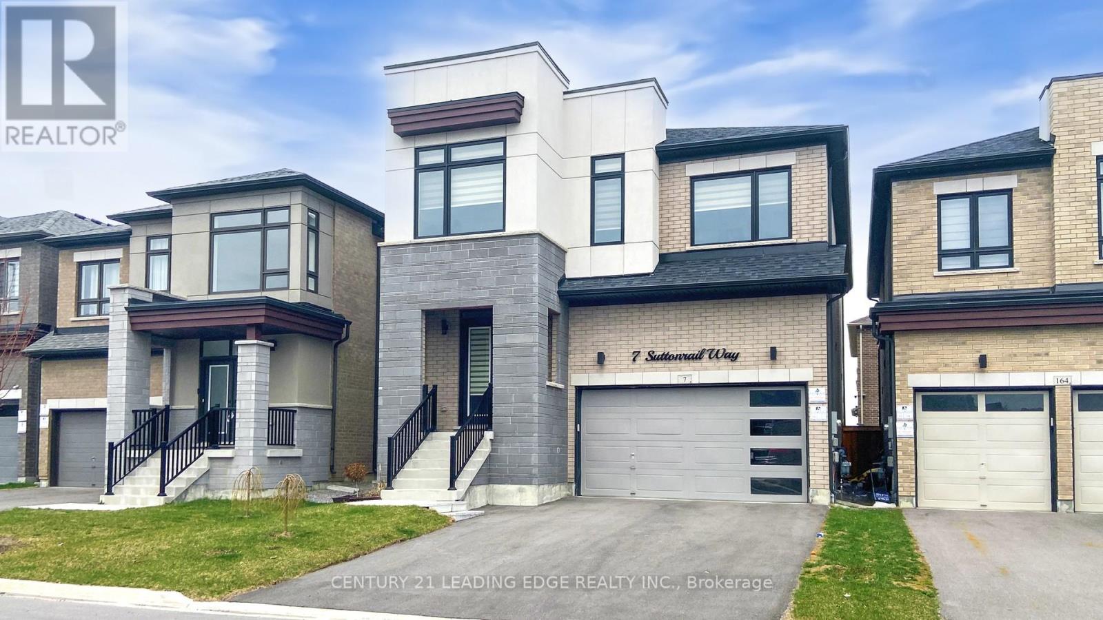 7 Suttonrail Way, Whitchurch-Stouffville, Ontario  L4A 4X5 - Photo 2 - N13506920