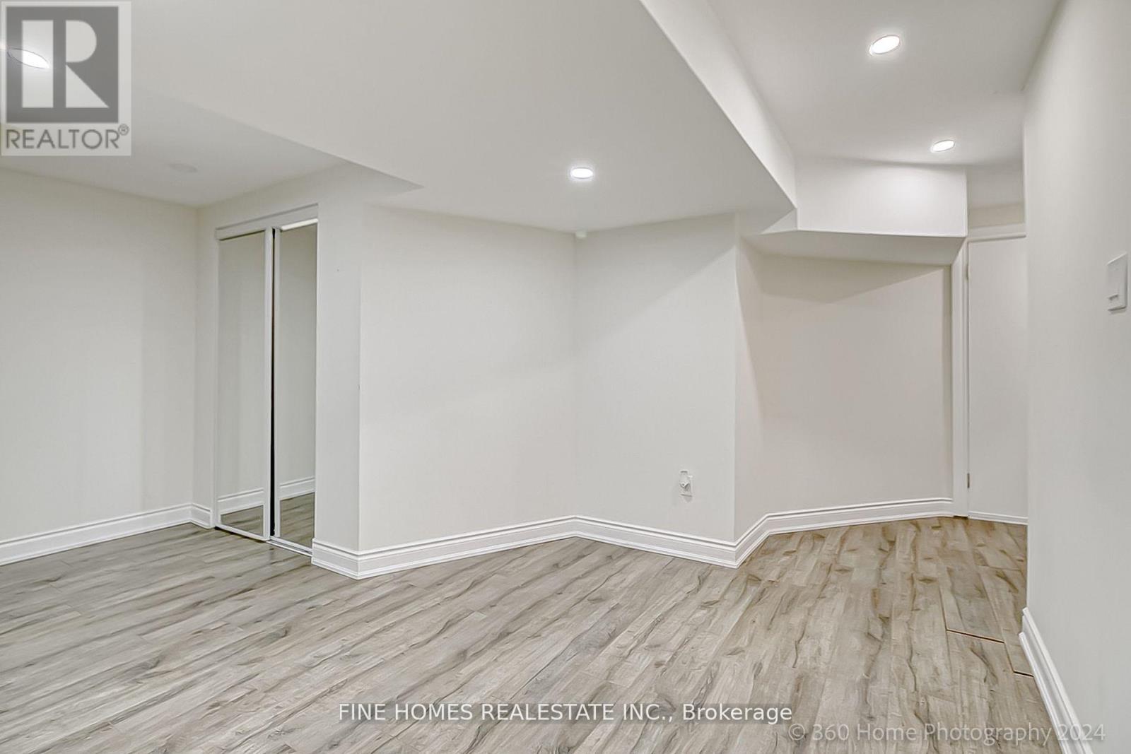 Lower - 132 Purcell Crescent, Vaughan, Ontario  L6A 3C7 - Photo 7 - N13507220