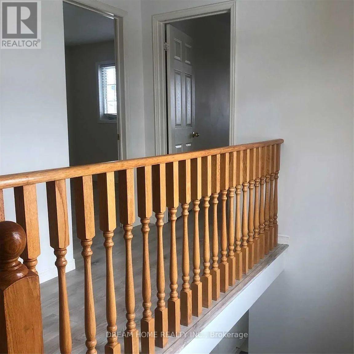 53 Charles Sturdy Road, Markham, Ontario  L6C 3E8 - Photo 10 - N13507308