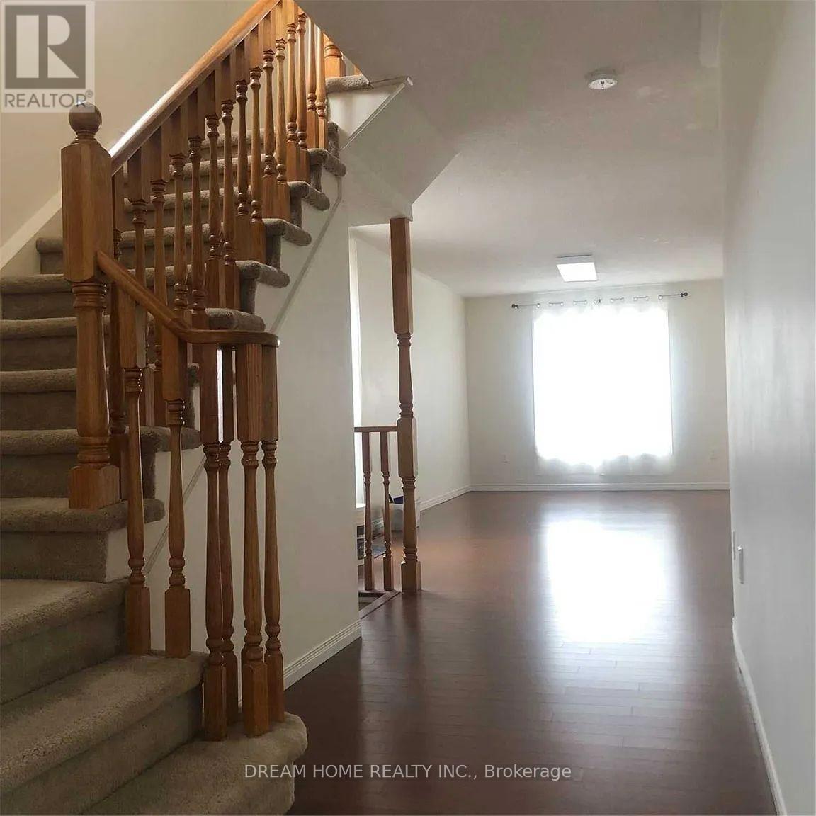 53 Charles Sturdy Road, Markham, Ontario  L6C 3E8 - Photo 2 - N13507308