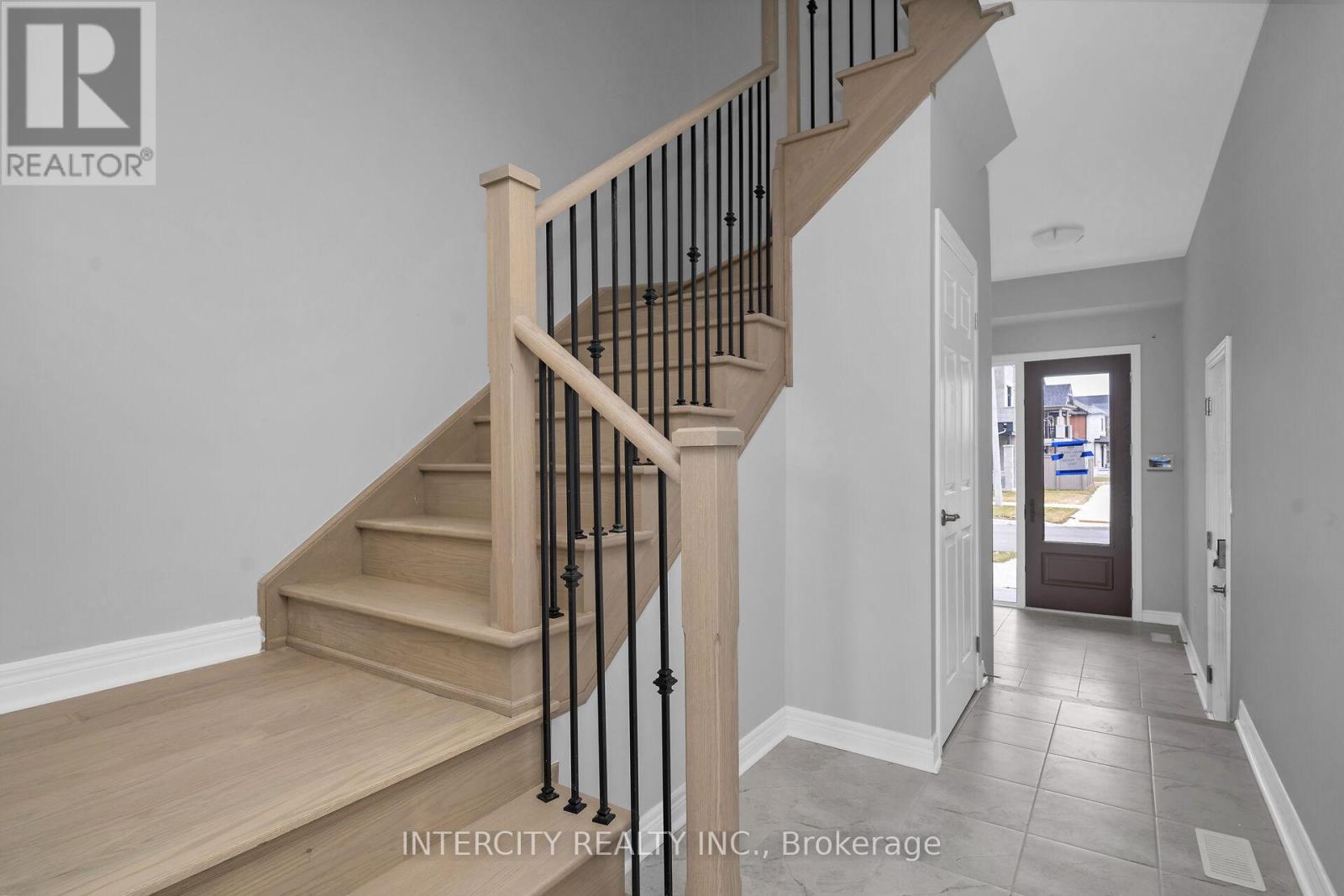162 Mumbai Drive, Markham, Ontario  L3S 3K5 - Photo 14 - N13507332