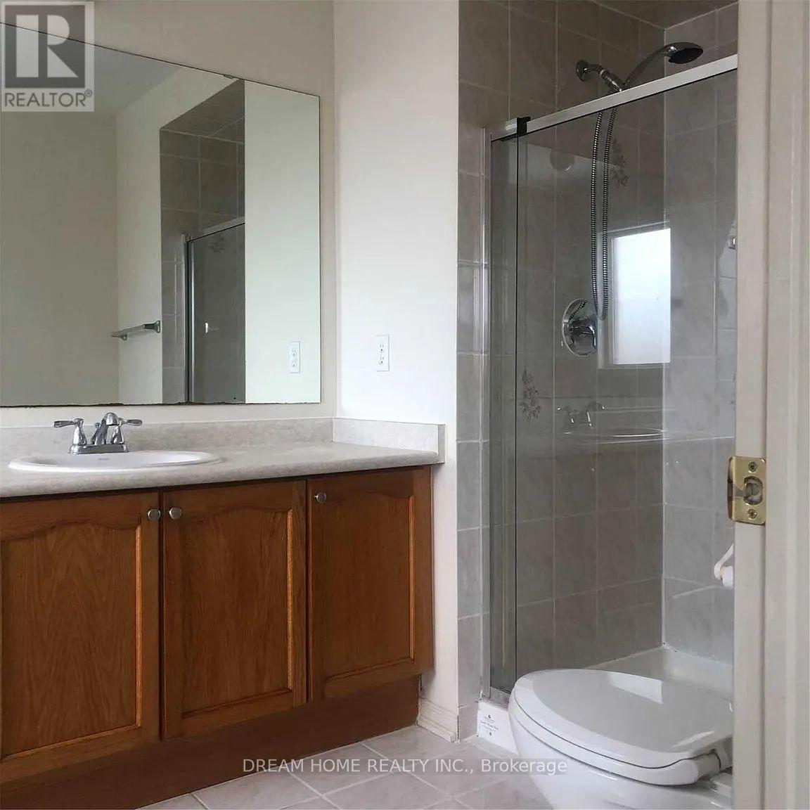 53 Charles Sturdy Road, Markham, Ontario  L6C 3E8 - Photo 11 - N13507308