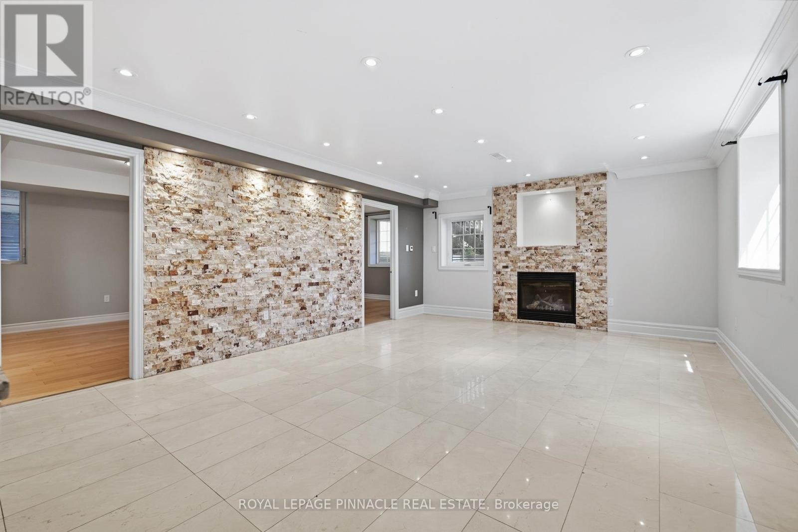 98 Ner Israel Drive, Vaughan (Patterson), Ontario  L4J 9L1 - Photo 32 - N13507330