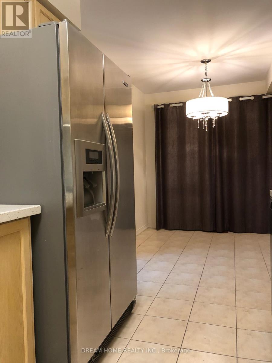 53 Charles Sturdy Road, Markham, Ontario  L6C 3E8 - Photo 3 - N13507308