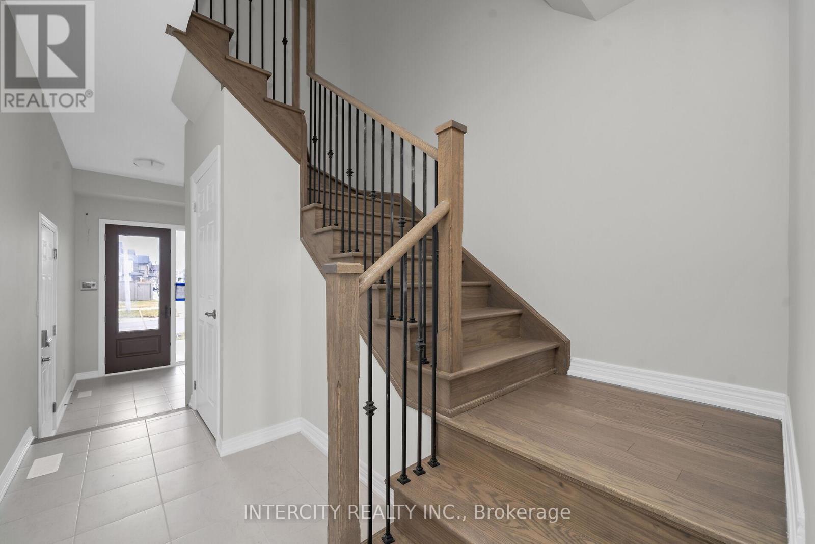 164 Mumbai Drive, Markham, Ontario  L3S 3K5 - Photo 14 - N13507338